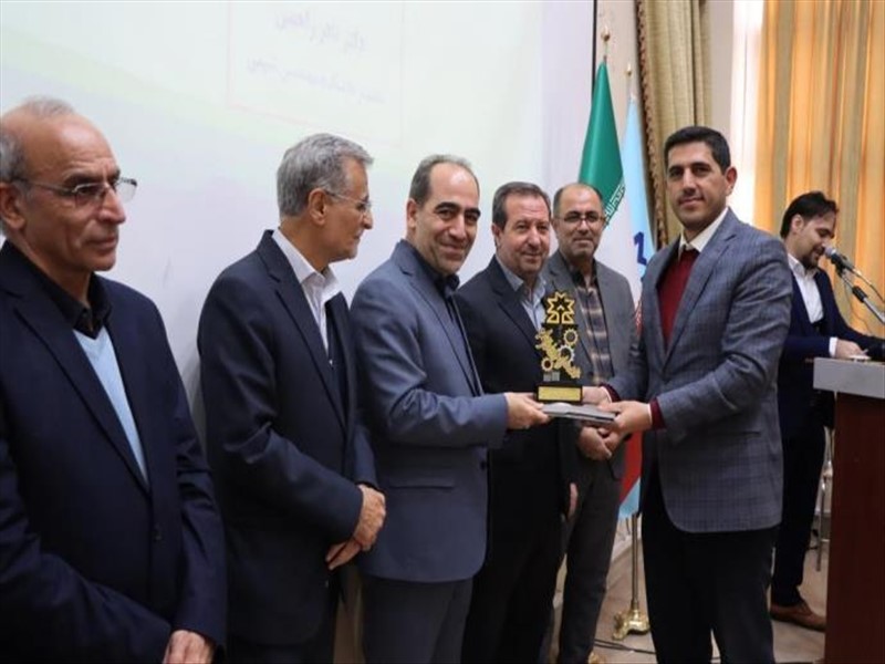 گزارش تصویری از حضور دکتر شهابی در مراسم تجلیل از پژوهشگران و فناوران برتر دانشگاه صنعتی سهند
