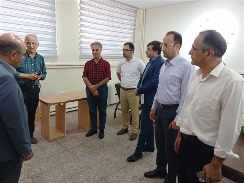 بازدید معاون توسعه و عمران  مجتمع مس سونگون و جمعی از مسئولین مجتمع به همراه معاون تحقیقات و فناوری از پارک علم و فناوری سلامت