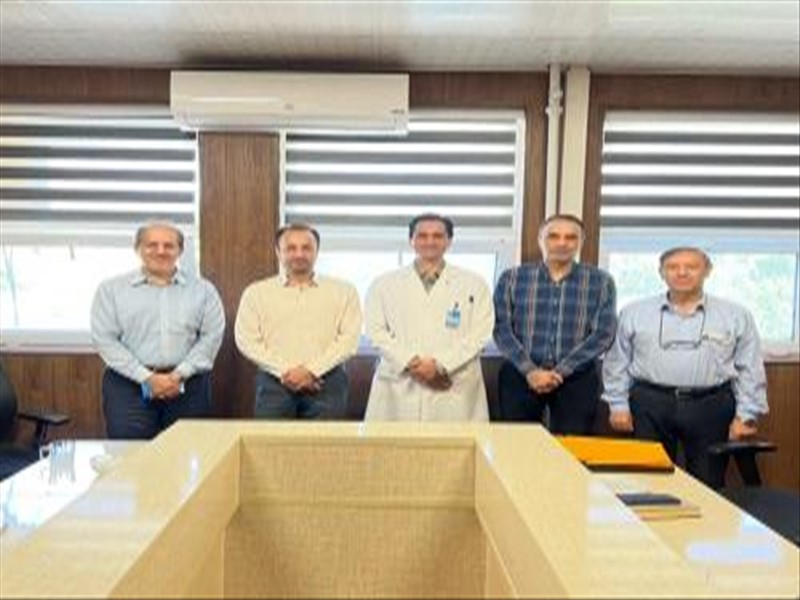  آیین تکریم و معارفه رئیس مرکز نوآوری سلول های بنیادی و پزشکی بازساختی دانشگاه